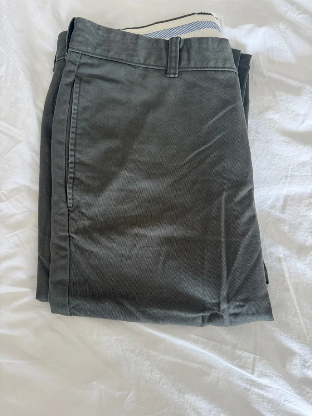 J. Crew Men's Classic Straight-Fit Chino Pants in Dark Green